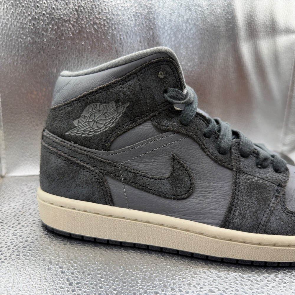 Size 7.5 Air Jordan 1 Mid SE Craft Women Anthracite Grey Excellent FJ3448-001 - Picture 2 of 12